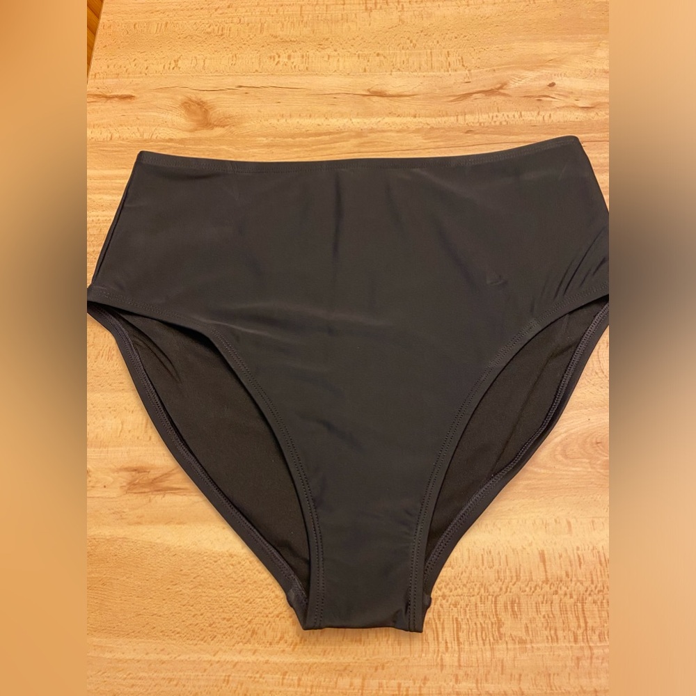 Kathy Ireland NWOT tankini bottom only!